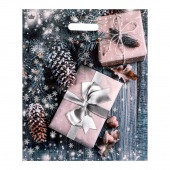 Новогодний пакет с принтом в виде подарков и вырубной ручкой (45х38 см) - Сима-Ленд - купить с доставкой в Бердске