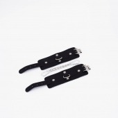 Черные кожаные наручники с хромированной фурнитурой - Crazy Handmade - купить с доставкой в Бердске