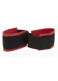 Полиуретановые манжеты для фиксации рук вместе Bound Together Wrist Restraints - Blush Novelties - купить с доставкой в Бердске