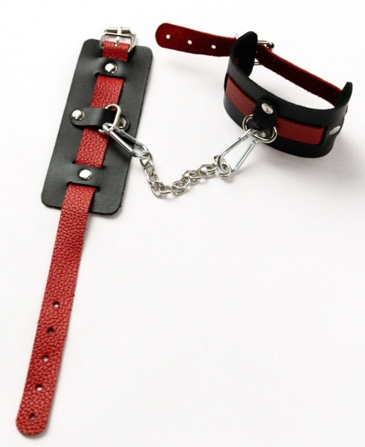 Черные оковы с красным декором и заклепками - Crazy Handmade - купить с доставкой в Бердске